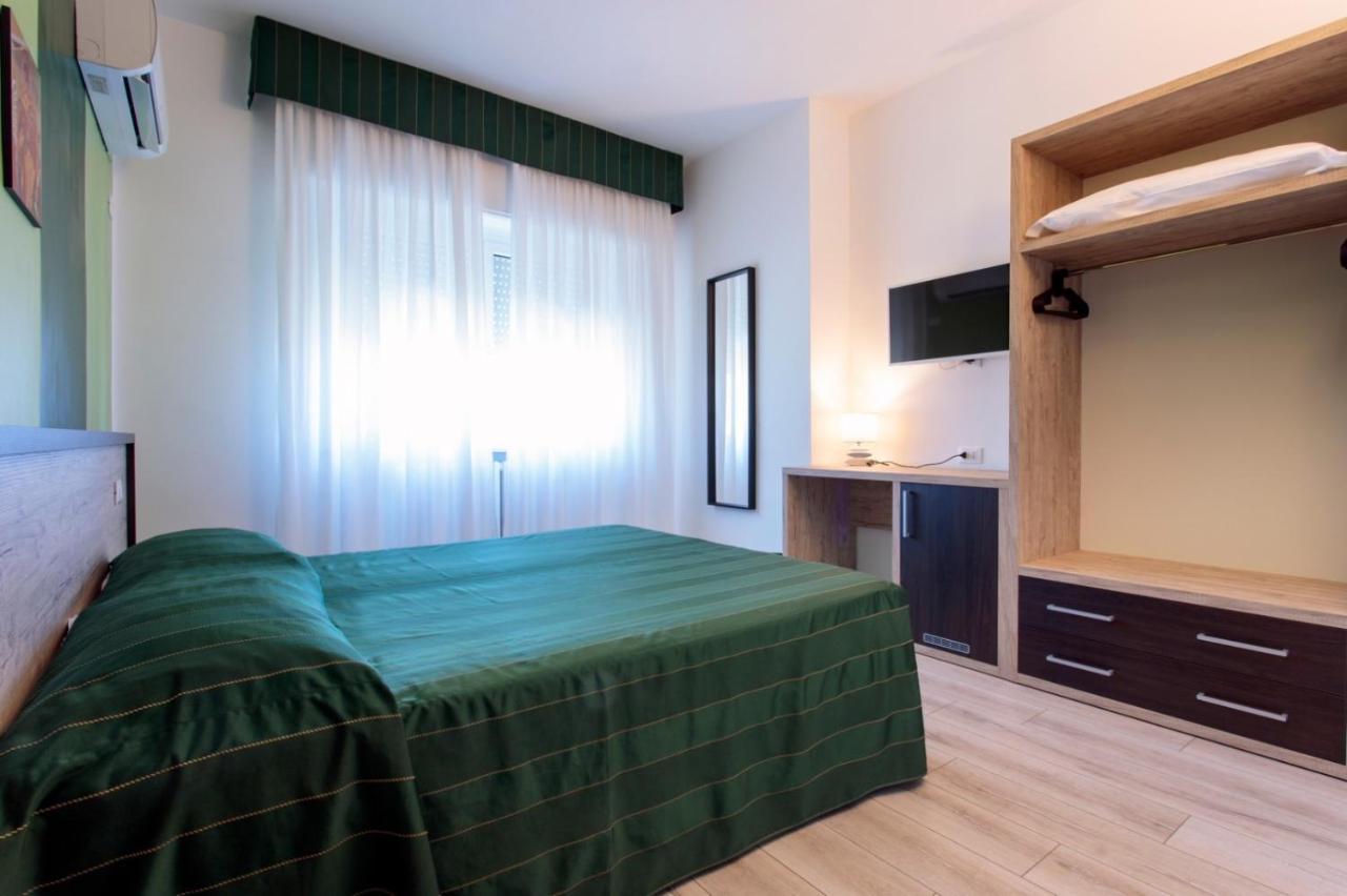 Hotel Bellavista Порто-Сан-Джорджо Экстерьер фото