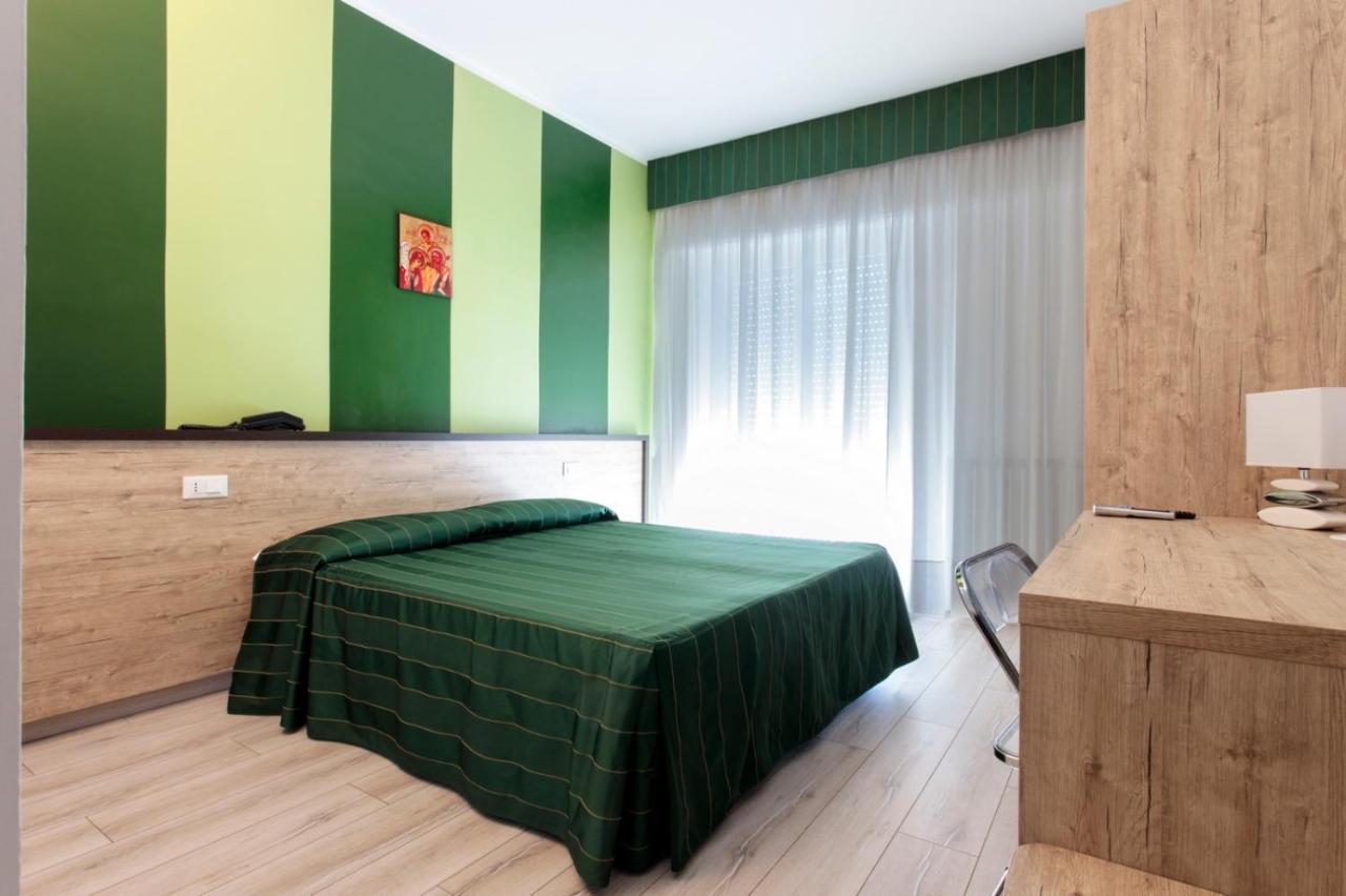 Hotel Bellavista Порто-Сан-Джорджо Экстерьер фото